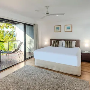https://sea-view-shorelines-hamilton-island.queenslandhotels.net